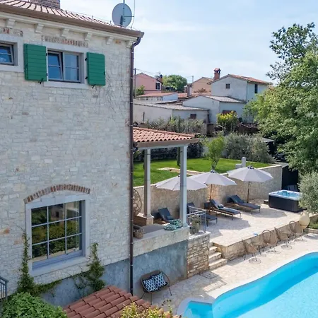Villa Momento